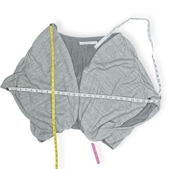 LOLA & SOPHIE Women’s Heather Gray Draped Open-Front Shrug Size Small - Picture 4 of 4